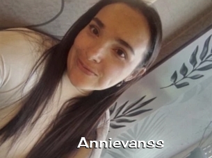 Annievanss