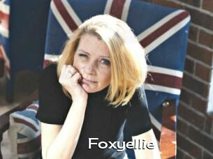 Foxyellie