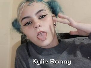 Kylie_Bonny