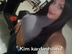 Kim_kardashian7