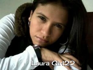 Laura_Girl22