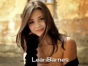 LeariBarnes