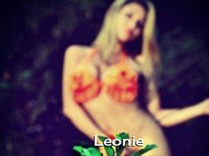 Leonie