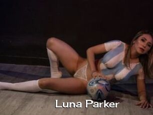 Luna_Parker