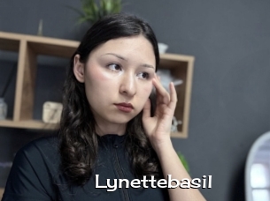 Lynettebasil