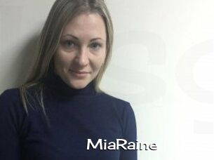 Mia_Raine