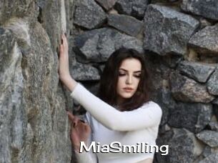 MiaSmiling