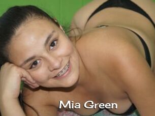 Mia_Green