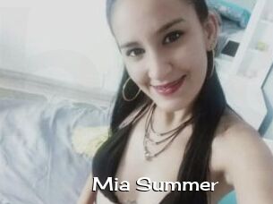 Mia_Summer