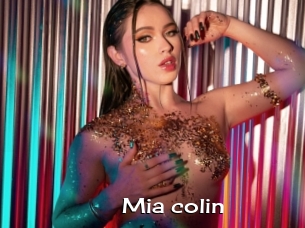 Mia_colin