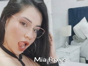 Mia_foxys