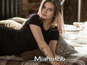 Miahotbb