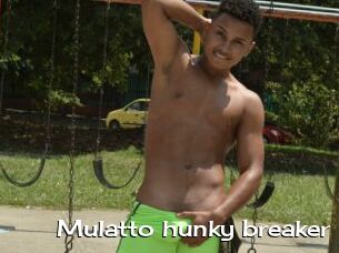 Mulatto_hunky_breaker