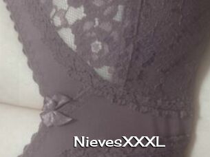 NievesXXXL