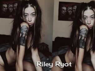 Riley_Ryot