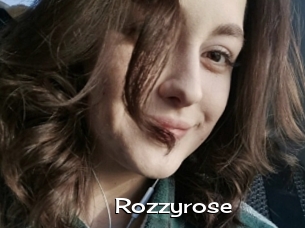 Rozzyrose