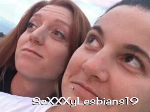 SeXXXyLesbians19