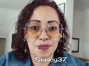 Staacy37