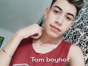 Tom_boyhot